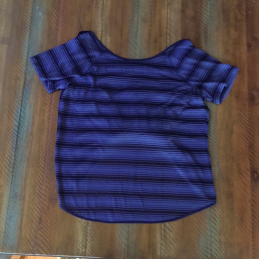 Women’s Athleta Top Large EUC